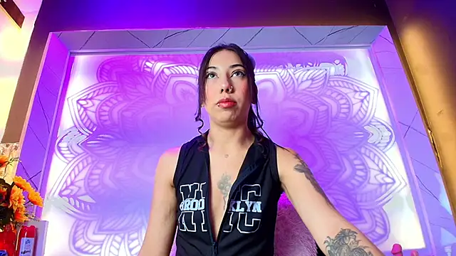 Alessia Clarky online show from 05.30.26