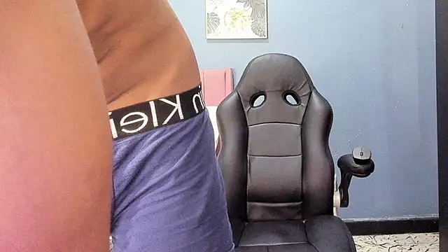 tom strong1 online show from 03.29.26