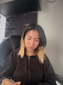 Laila LS online show from 03.29.26