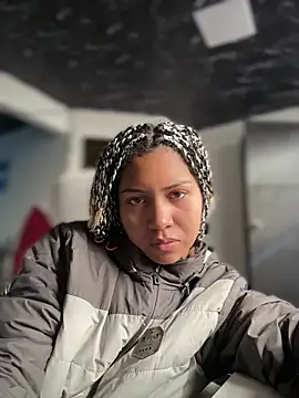 Laila LS online show from 04.13.26