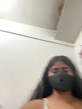 sexy-riyaa43 online show from 03.27.26