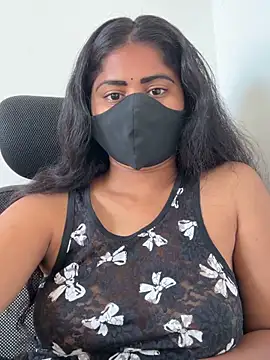 sexy-riyaa43 online show from 03.28.26