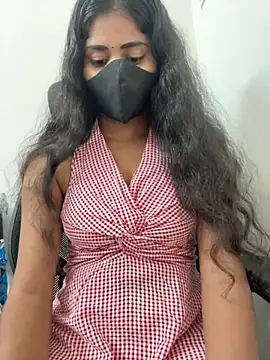 sexy-riyaa43 online show from 04.24.26