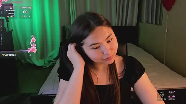 IceIcebabe  online show from 06.28.26