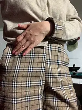 tieuvy6 online show from 03.26.26