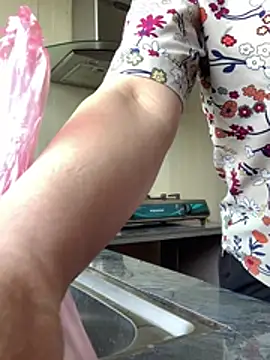 tieuvy6 online show from 04.10.26