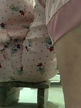 tieuvy6 online show from 04.13.26