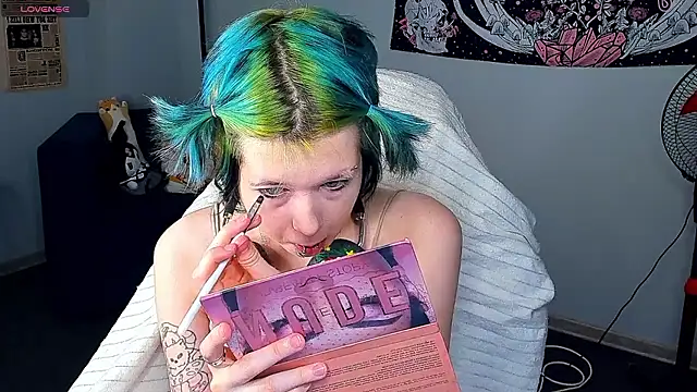 LittleKittenStar online show from 03.23.26