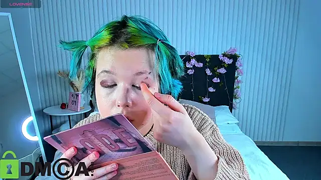 LittleKittenStar online show from 03.25.26