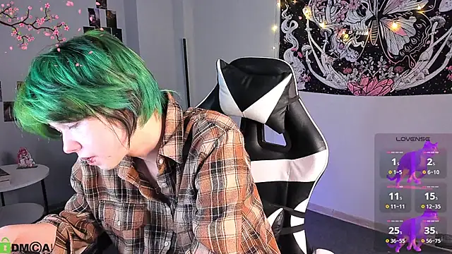 LittleKittenStar online show from 04.10.26