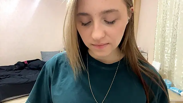 Vickyfaith online show from 04.15.26