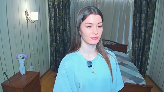 JulissaLipoma online show from 03.24.26