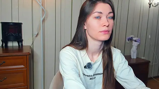 JulissaLipoma online show from 04.11.26