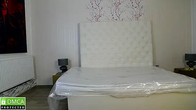 bordeauxorchid online show from 03.19.26