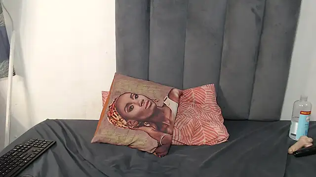 dark-berry77 online show from 04.08.26