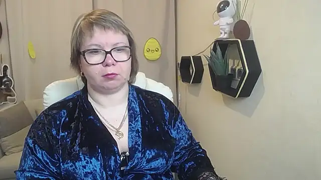 BonnnyBoobsy online show from 04.11.26