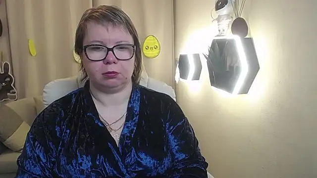 BonnnyBoobsy online show from 04.12.26