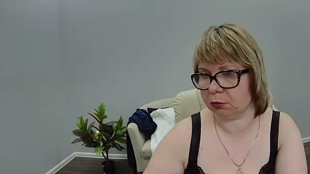 BonnnyBoobsy online show from 07.18.26