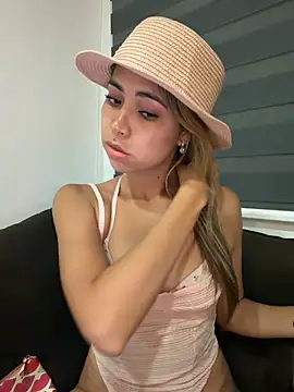 sexyparejahot69 online show from 06.16.26