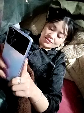 Snapshot of Eli18 chatting on 03.29.26 Eli18 online show from 03.29.26