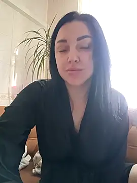 Elsie-Nora online show from 03.27.26