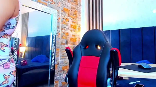 SammyEvanns  online show from 04.14.26