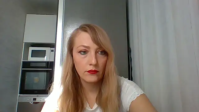 Snapshot of Satu8 chatting on 04.25.26 Satu8 online show from 04.25.26