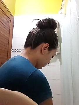 Isabelmotta  online show from 04.13.26