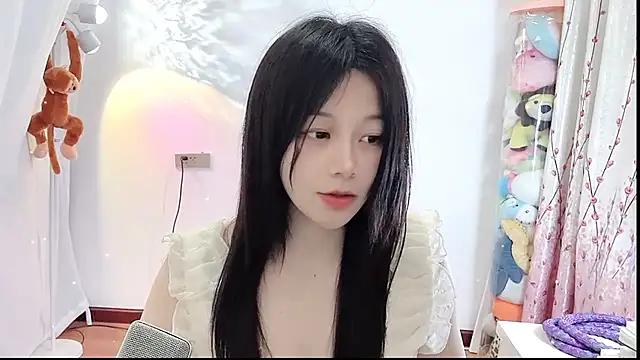 QQ-7890 online show from 04.13.26