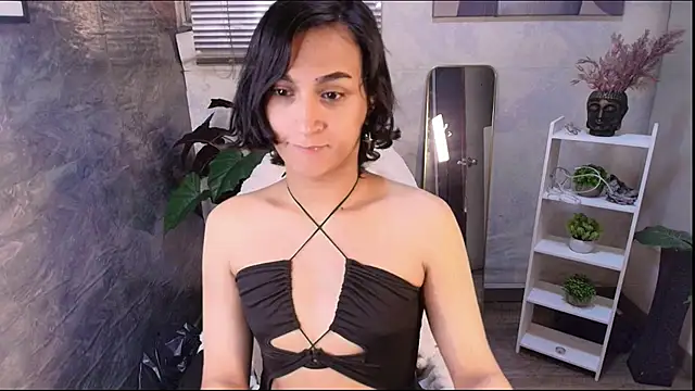 Zoee Kiss  online show from 04.13.26