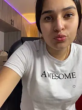 Snapshot of Valkiria77_Eup chatting on 04.06.26 Valkiria77 Eup online show from 04.06.26