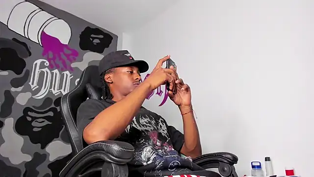 Bryxxxon online show from 04.10.26