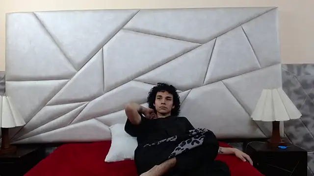 Nyx and Arian online show from 04.14.26