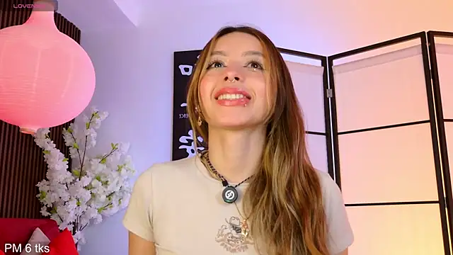 Elysia carter online show from 04.17.26