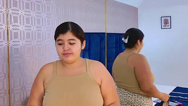 Dahlia Lee online show from 04.08.26