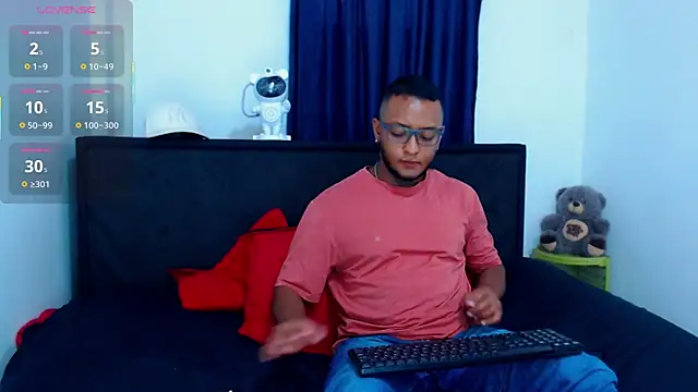 MascTyler online show from 04.02.26