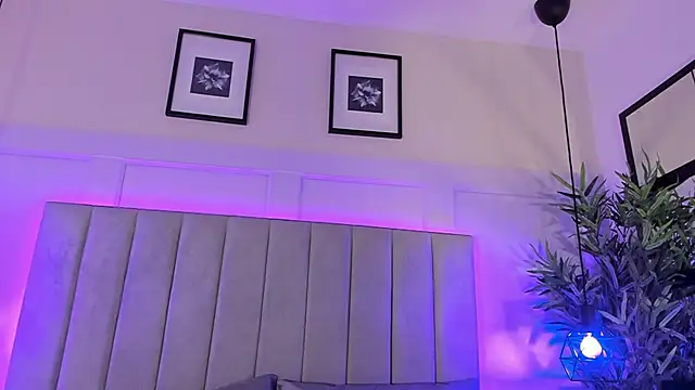 DakotaHarrison online show from 04.01.26