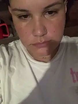 iamvaneg online show from 04.15.26