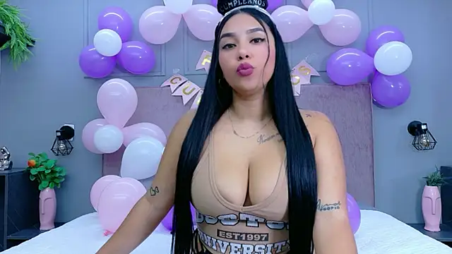 Ariana Mold online show from 04.11.26