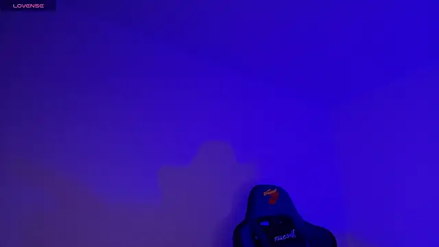 Nicolwhitee online show from 03.28.26