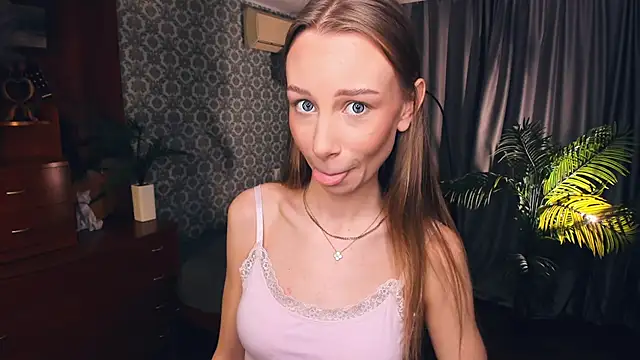 AmilyAmilli online show from 04.05.26