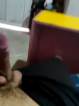 zoi2324 online show from 04.01.26