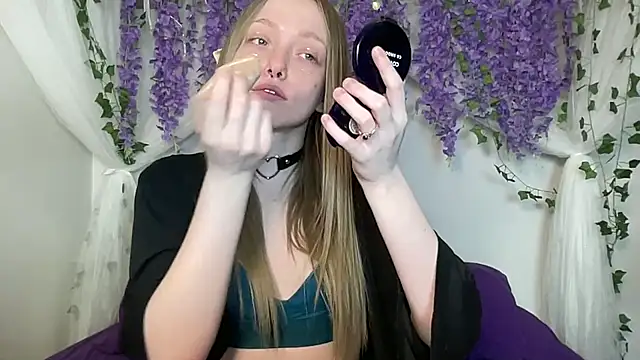 ElfGirlAna online show from 03.25.26