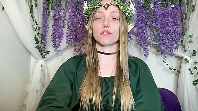 ElfGirlAna online show from 03.27.26