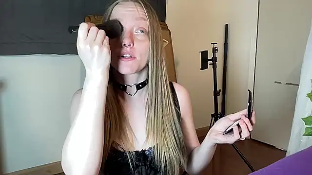 ElfGirlAna online show from 04.07.26