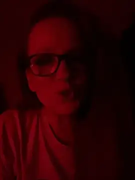 LizzieZ1975 online show from 05.04.26