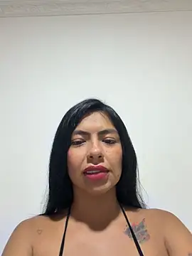 Noa rousse01 online show from 04.04.26