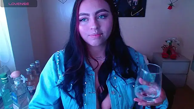 Miley Clarck online show from 03.25.26