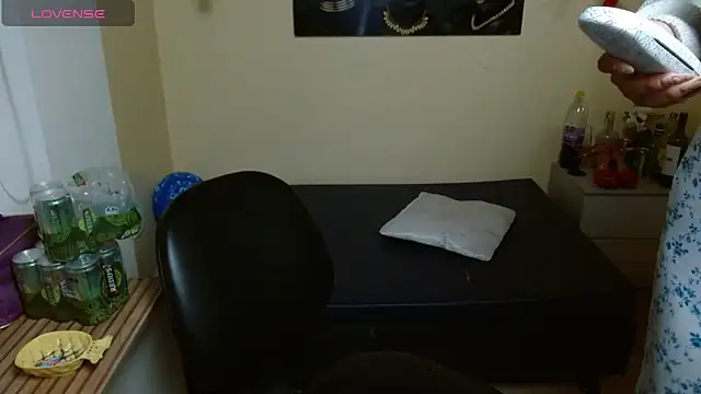 Miley Clarck online show from 04.16.26