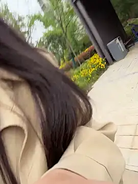 lucyxiaolulu online show from 04.05.26